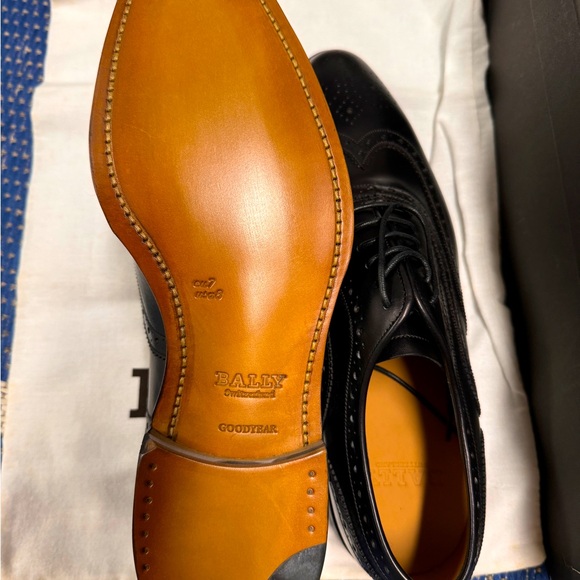 Bally Dress Shoe - Picture 5 of 5